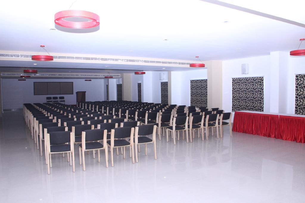 Hotel Hills Park Pathanāmthitta Exterior foto