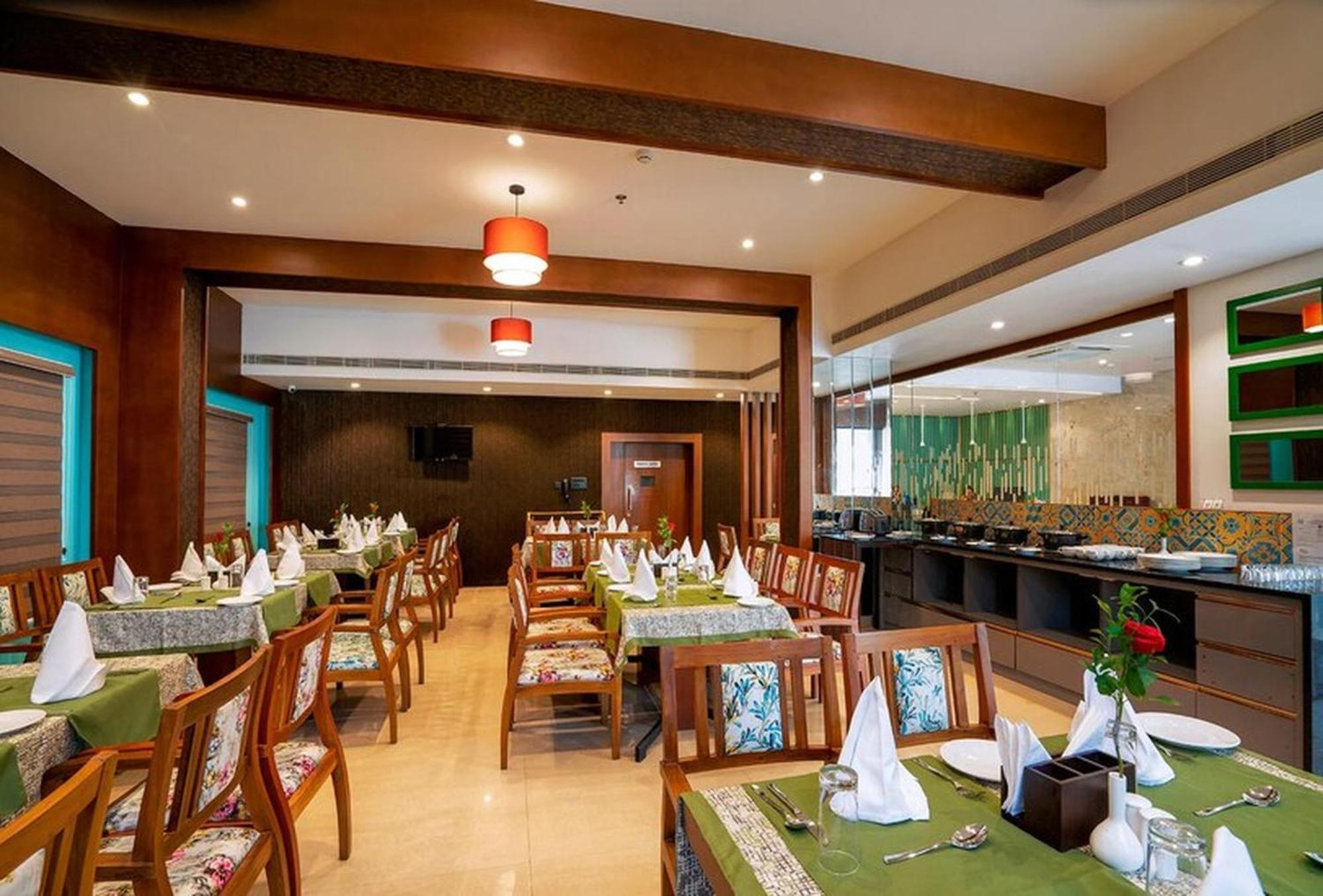 Hotel Hills Park Pathanāmthitta Exterior foto