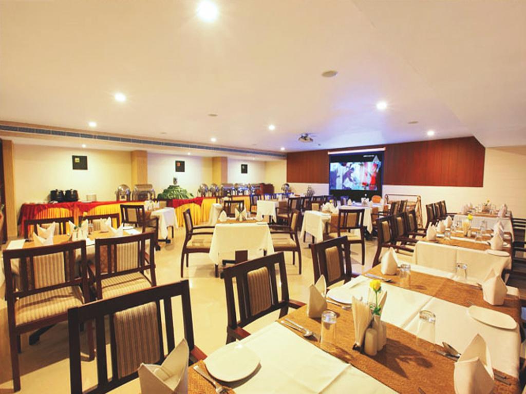 Hotel Hills Park Pathanāmthitta Exterior foto